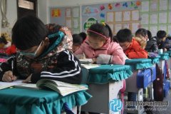 小學(xué)生手寫字堪比印刷體 網(wǎng)友點(diǎn)贊