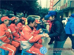 科華學生志愿者走進社區(qū) 參加“讓元宵傳