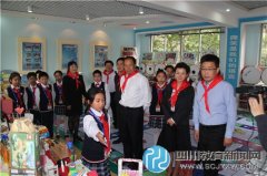 沙灣路小學(xué)少先隊(duì)環(huán)保活動(dòng)受省市領(lǐng)導(dǎo)好