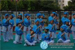 東城根街小學：經典潤童年 書香伴成長